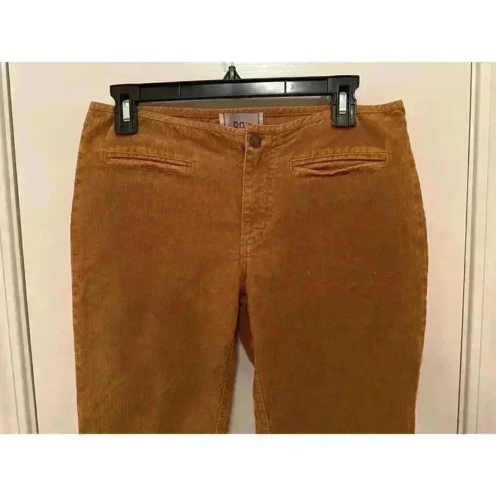 Urban Oufitters BDG Flare Corduroy - Picture 2 of 6